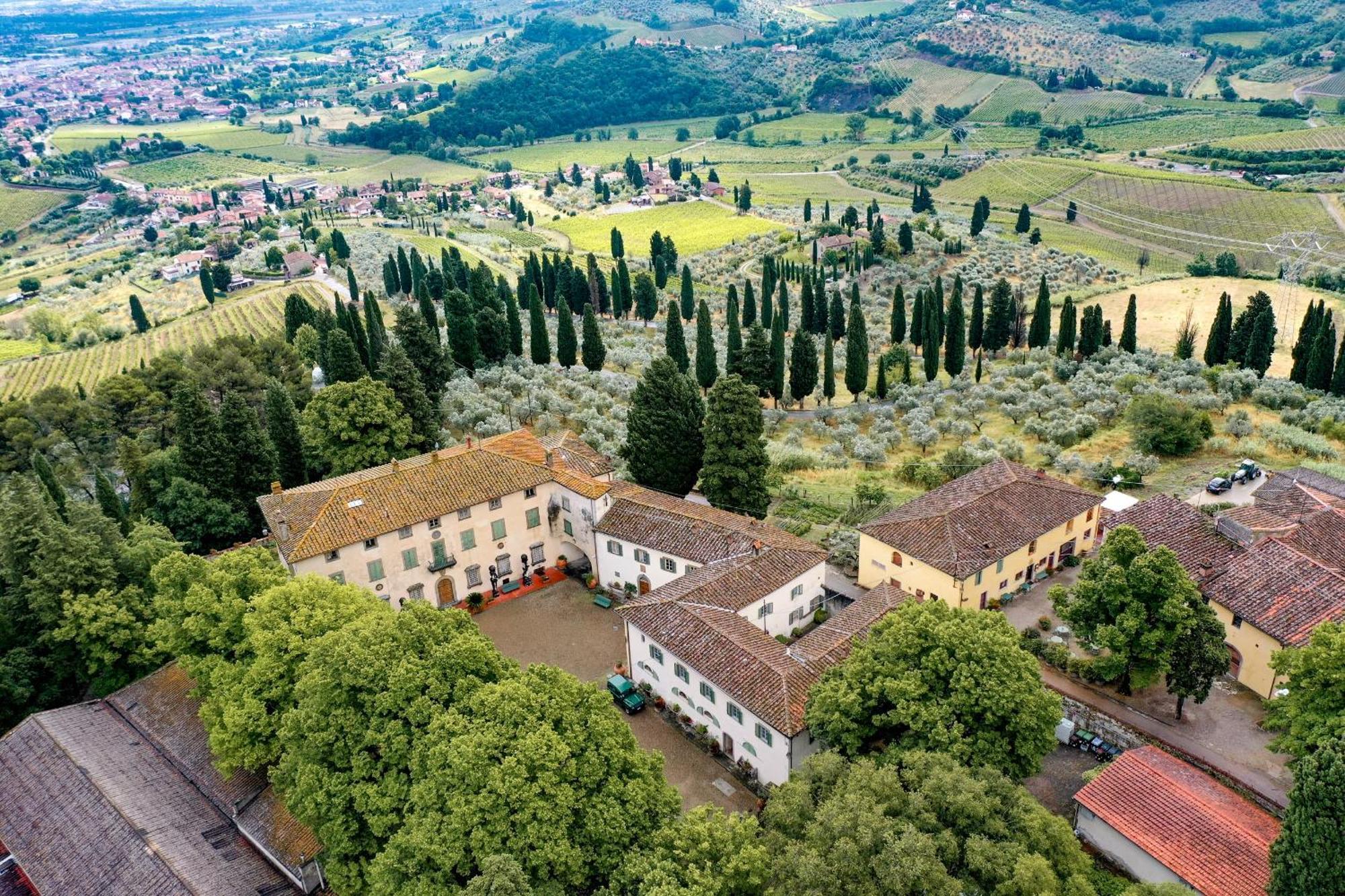 Agriturismo La Fattoria Di Capezzana Карміньяно Екстер'єр фото